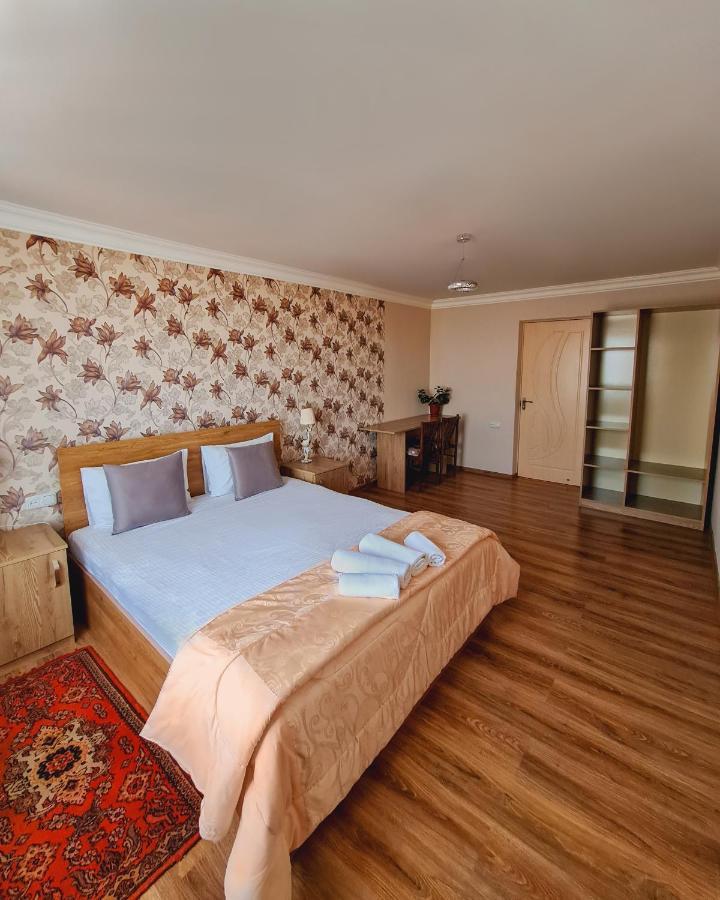 Seva Guesthouse And Cottages Byurakan Ngoại thất bức ảnh